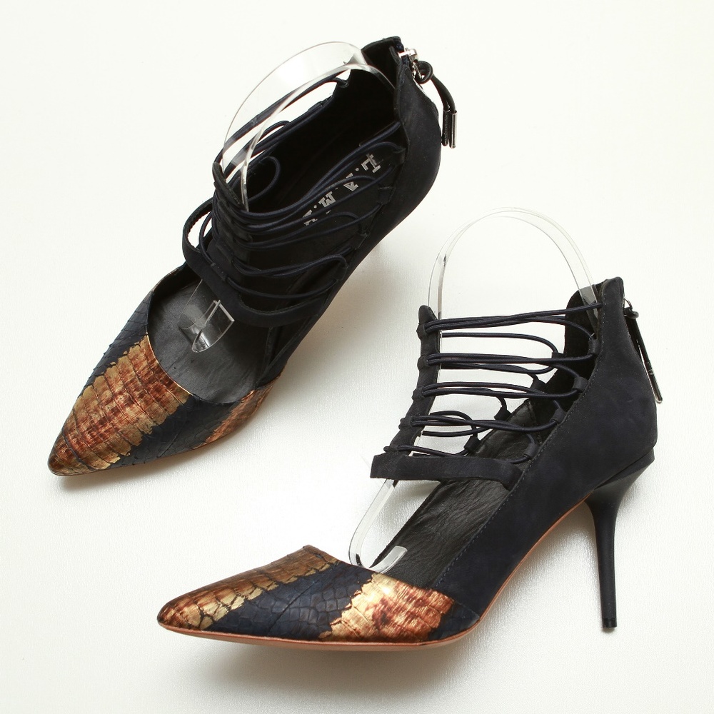 L.A.M.B. May Heels Pumps Sz 8